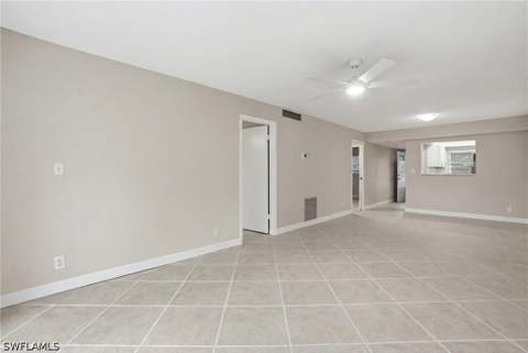 3150 Binnacle Dr 106, Naples FL - photo 7 of 27