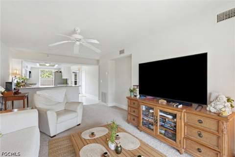 16211 Dublin Cir 104, Fort Myers FL - photo 13 of 32