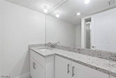 16211 Dublin Cir 104, Fort Myers FL - photo 22 of 32