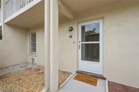 16211 Dublin Cir 104, Fort Myers FL - photo 9 of 32