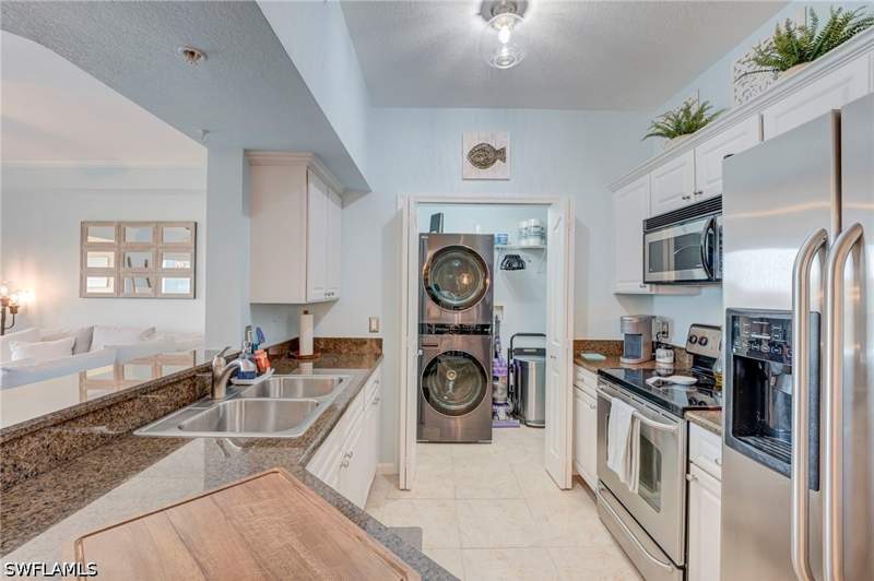 2 bedroom Condominium at 12940 Positano Cir 304, Positano Place, Naples — photo 5
