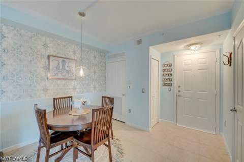 12940 Positano Cir 304, Naples FL - photo 7 of 22