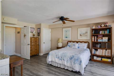 3593 Edgewood Ave, Fort Myers FL - photo 18 of 37