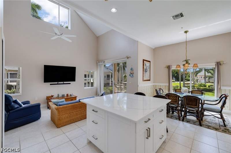3 bedroom Townhouse at 3593 Edgewood Ave, The River, Fort Myers — photo 2