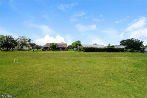 688 Manhattan St E, Lehigh Acres FL - photo 15 of 15