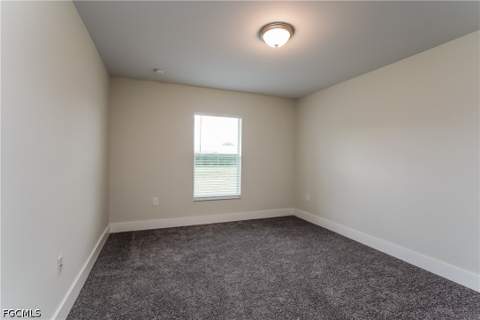 688 Manhattan St E, Lehigh Acres FL - photo 9 of 15