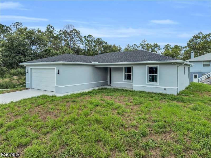 4 bedroom SingleFamilyResidence at 3502 E 10th St, Lehigh Acres, Lehigh Acres — photo 3