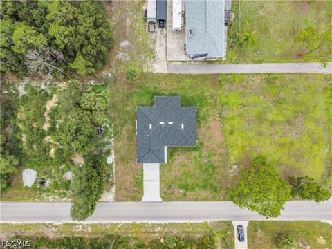 3502 E 10th St, Lehigh Acres FL - photo 9 of 29