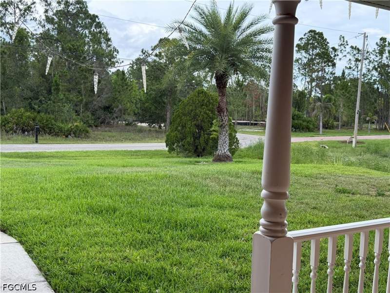 4 bedroom SingleFamilyResidence at 446 Jaipur Dr, Mirror Lakes, Lehigh Acres — photo 3