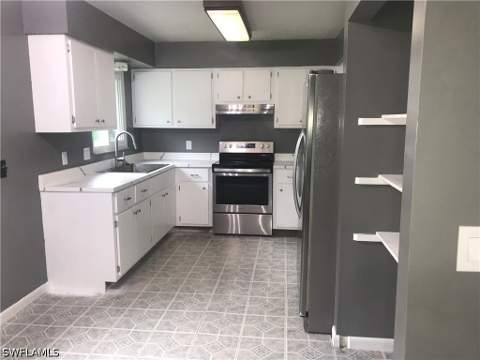 323 Ohio Rd, Lehigh Acres FL - photo 8 of 20