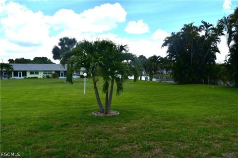 6801 Lake McGregor Cir, Fort Myers FL - photo 21 of 33