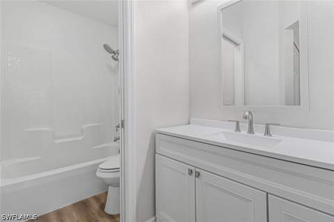 2921 2nd Ave SE, Naples FL - photo 10 of 12