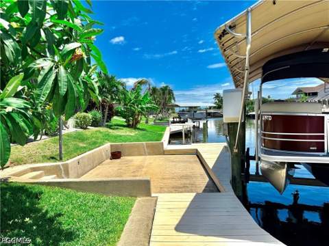 919 SE 20th Ct, Cape Coral FL - photo 9 of 42