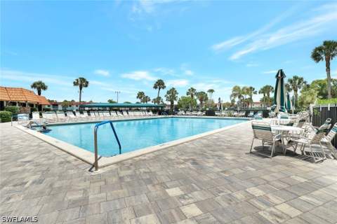 4338 27th CT SW 204, Naples FL - photo 16 of 23