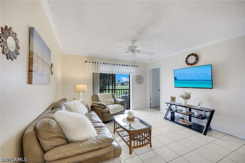 2 bedroom Condominium at 4338 27th CT SW 204, FAIRWAYS AT PAR ONE, Naples — photo 2