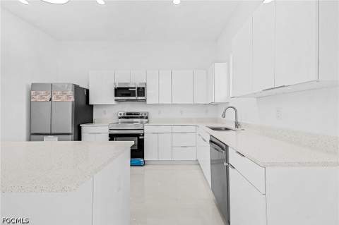231 NW 27th Ave, Cape Coral FL - photo 10 of 26