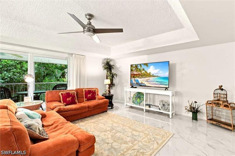 2 bedroom Condominium at 550 Teryl Rd 2302, Glades Country Club, Naples — photo 3