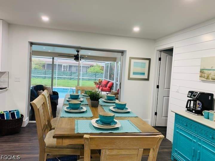 3 bedroom SingleFamilyResidence at 1111 SE 31st St, Cape Coral, Cape Coral — photo 4
