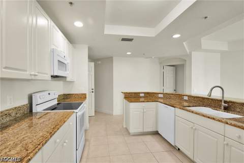 2743 1st St 1006, Fort Myers FL - photo 11 of 38