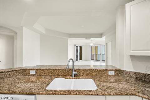 2743 1st St 1006, Fort Myers FL - photo 12 of 38