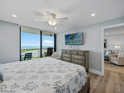 440 Seaview Ct 1502, Marco Island FL - photo 13 of 16