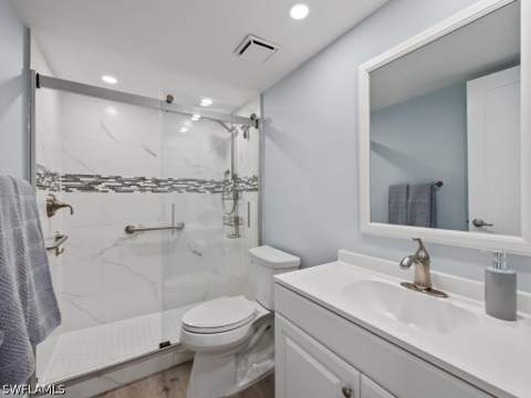 440 Seaview Ct 1502, Marco Island FL - photo 8 of 16