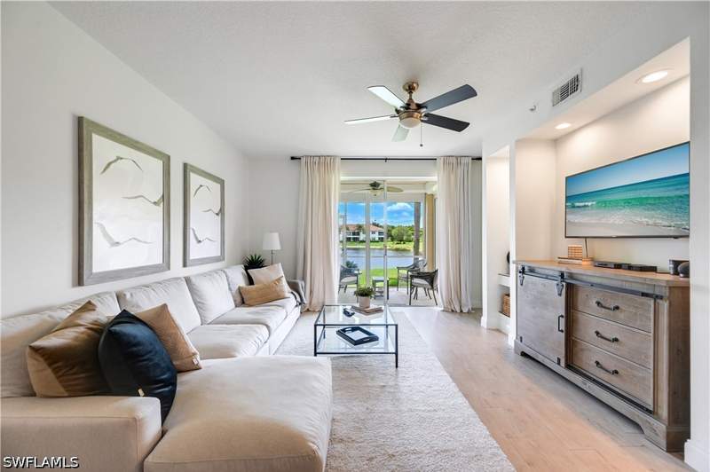2 bedroom Condominium at 6650 Huntington Lakes Cir 102, Huntington Lakes, Naples — photo 2