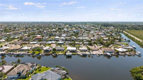 12213 Star Shell Dr, Matlacha Isles FL - photo 10 of 50