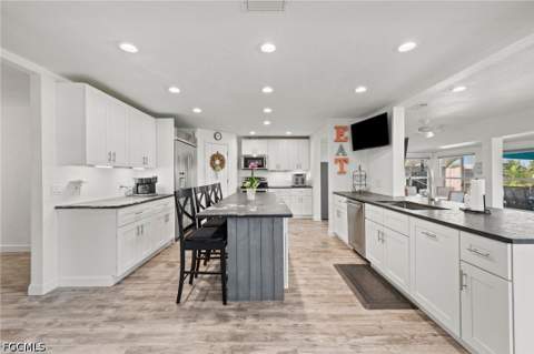 12213 Star Shell Dr, Matlacha Isles FL - photo 15 of 50
