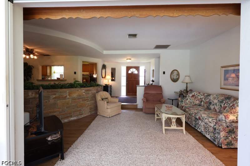 2 bedroom SingleFamilyResidence at 5227 Glade Ct, Cape Coral, Cape Coral — photo 4