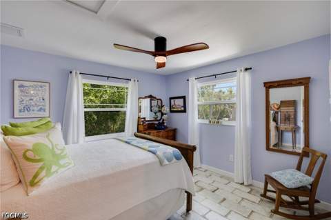 1318 Junonia St, Sanibel FL - photo 21 of 38