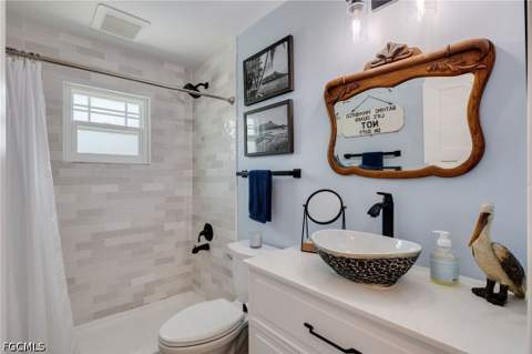 1318 Junonia St, Sanibel FL - photo 22 of 38