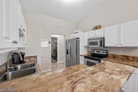 2409 E Edgewater Way, Lehigh Acres FL - photo 17 of 45