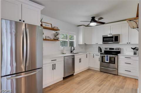 5118 York Ct, Cape Coral FL - photo 9 of 41