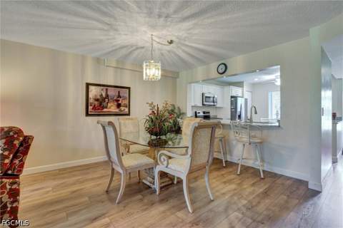 9900 Sunset Cove Ln 114, Fort Myers FL - photo 11 of 41