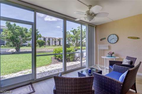 9900 Sunset Cove Ln 114, Fort Myers FL - photo 21 of 41