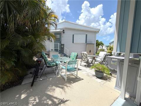 4701 Mayflower Way W, Estero FL - photo 7 of 27
