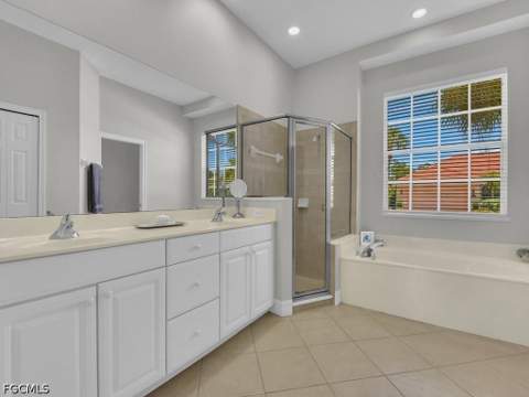 12090 Hidden Links Dr, Fort Myers FL - photo 19 of 35