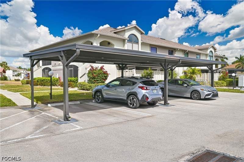 2 bedroom Condominium at 13220 Whitehaven Ln 1404, Villas Three, Fort Myers — photo 3