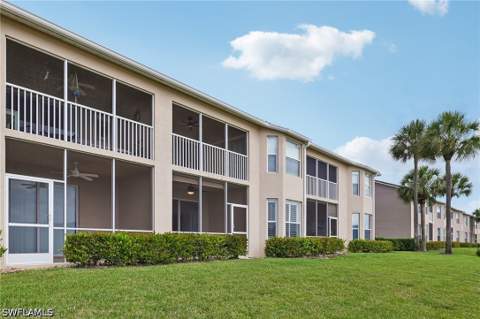 2810 Cypress Trace Cir 2112, Naples FL - photo 11 of 46