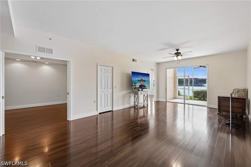 2 bedroom Condominium at 2810 Cypress Trace Cir 2112, Cypress Trace, Naples — photo 3