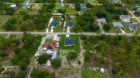 814 Clayton Ave, Lehigh Acres FL - photo 20 of 50