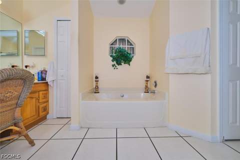 2817 SW 43rd St, Cape Coral FL - photo 12 of 29