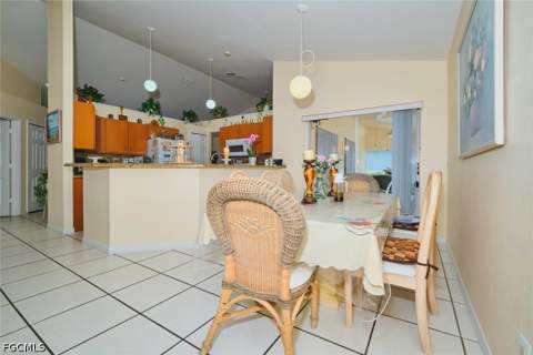 2817 SW 43rd St, Cape Coral FL - photo 6 of 29