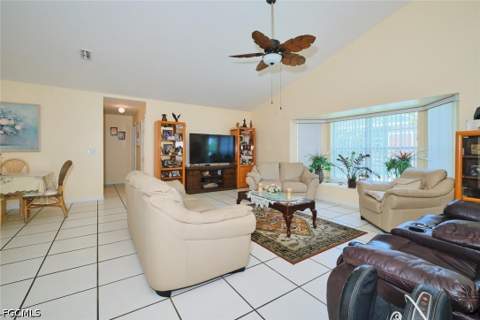 2817 SW 43rd St, Cape Coral FL - photo 8 of 29