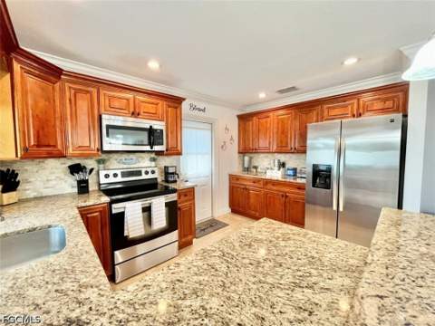 2314 SE 18th Pl, Cape Coral FL - photo 14 of 30