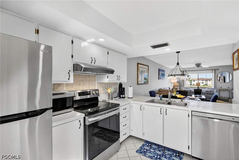 1 bedroom Condominium at 11250 Caravel Cir 306, Terrace, Fort Myers — photo 4