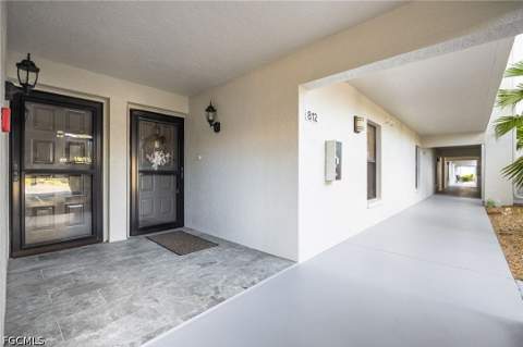5905 Trailwinds Dr 812, Fort Myers FL - photo 6 of 50