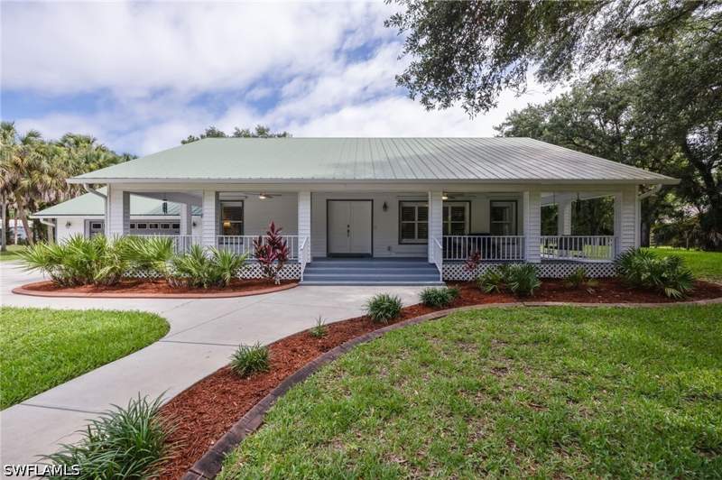 3 bedroom SingleFamilyResidence at 4315 13th Ave SW, Golden Gate Estates, Naples — photo 2