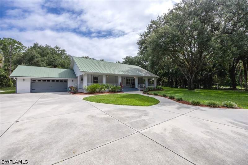 3 bedroom SingleFamilyResidence at 4315 13th Ave SW, Golden Gate Estates, Naples — photo 4